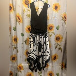 Chic Asymmetrical Black and White Dress